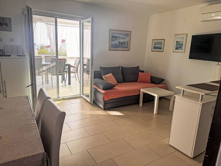Ferienhaus für 6 Personen, mit Balkon und Terrasse sowie Garten in Pakostane - 3