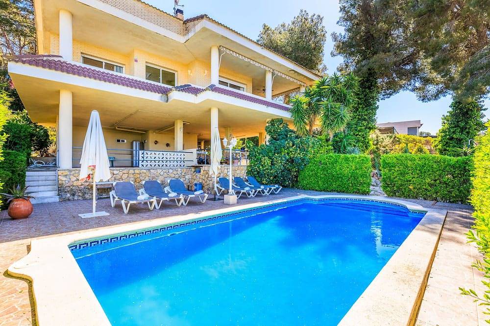 Villa pour 10 Personnes dans La Móra, Tarragone