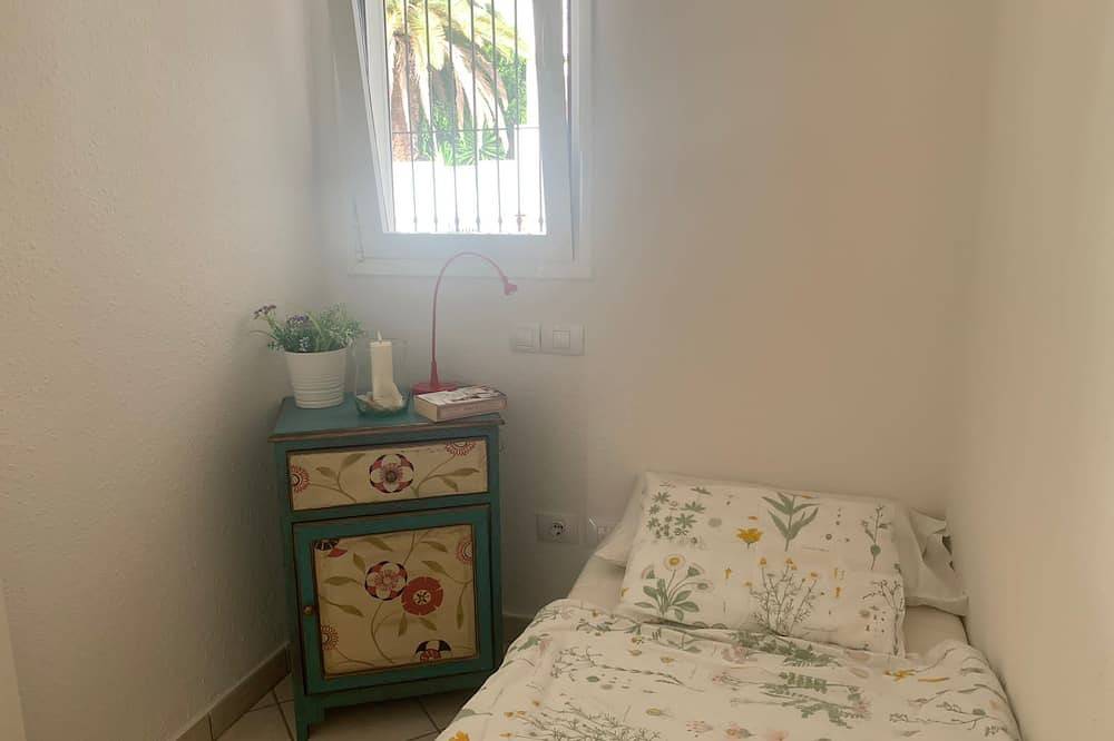 Entire apartment, Apartment with stunning views of the Atlantic and the giants in Los Gigantes, Santiago del Teide