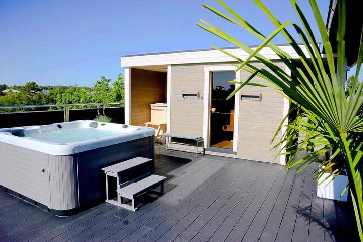 Maison d’hôte pour 2 personnes, avec sauna et jardin ainsi que balcon et jacuzzi en Pologne