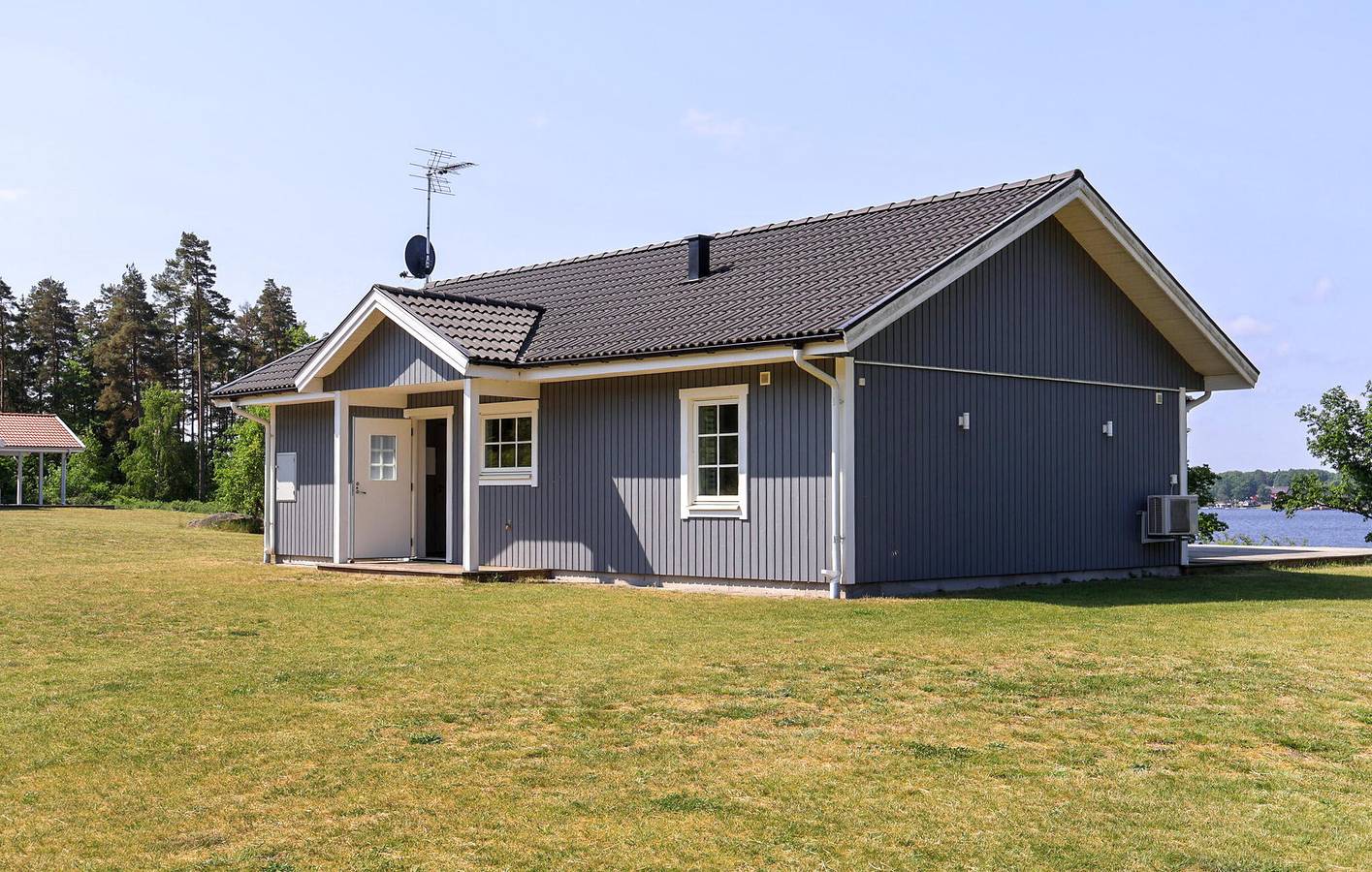 Ferienhaus für 6 Personen mit Garten in Bolmen