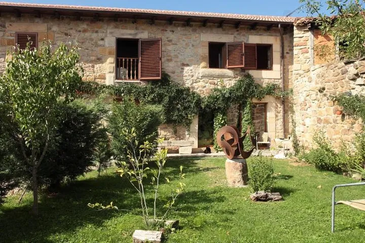 Casa rural para 2 personas, con jardín y vistas - 1