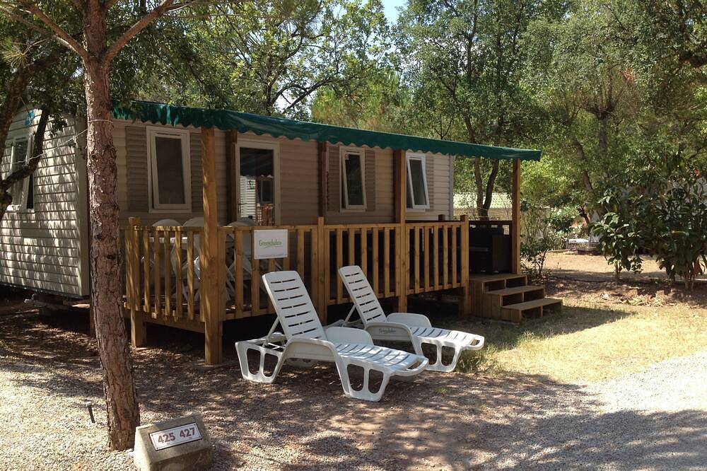 Retraite en montagne à Roquebrune-sur-Argens avec piscine partagée in Roquebrune-sur-Argens, Côte méditerranéenne (France)
