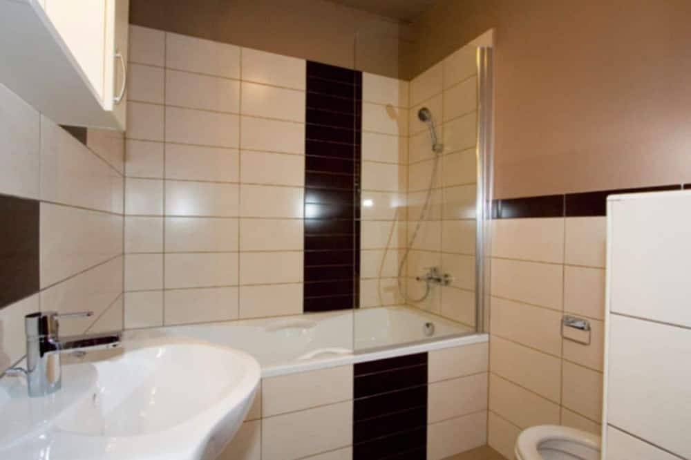 Bungalow in Nederland met Duin Tuin in 's-Gravenzande, Stadsgewest Haaglanden