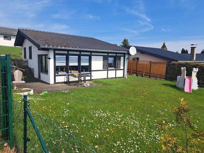 Ferienhaus für 6 Personen, mit Ausblick und Garten - 1