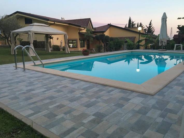 B&b per 4 persone, con Giardino e Piscina a Eboli