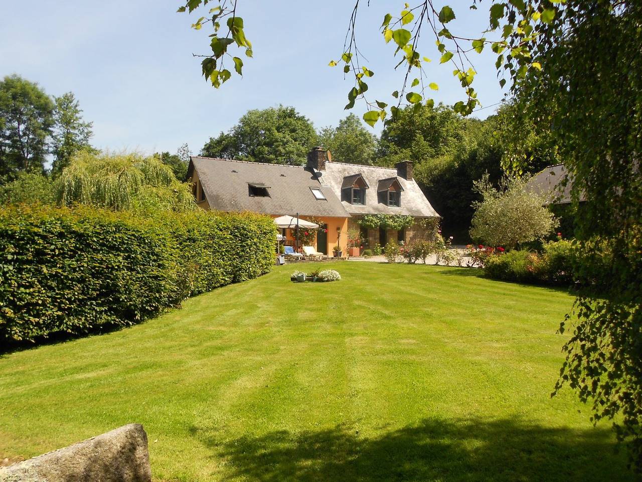 Maison campagne, piscine intérieure, spa, sauna, petit paradis in Brectouville, Torigny-les-Villes