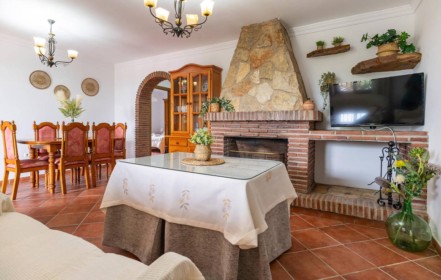 Appartement Oasis en bord de mer avec piscine et WiFi | Periana in Periana, Province de Málaga