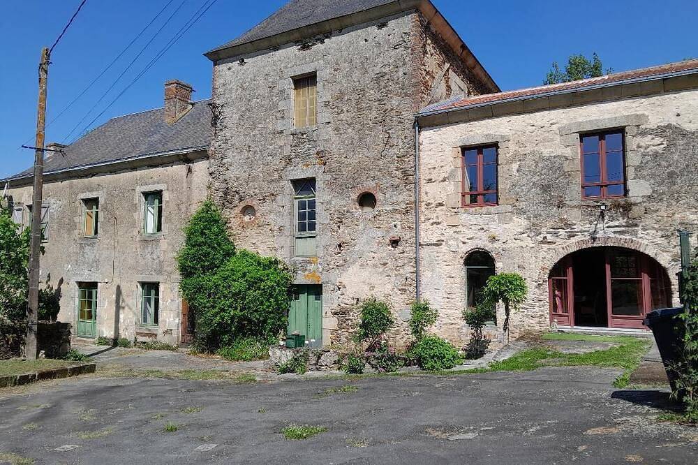 Logis Moulin de Frely in Pouzauges, Fontenay-le-Comte