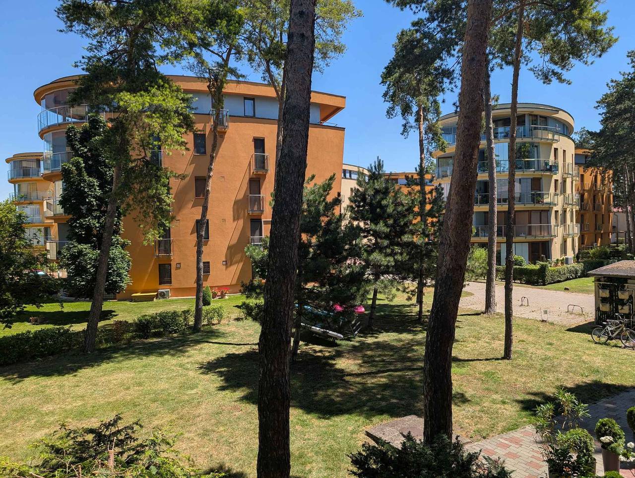 Ganze Ferienwohnung, Ferienwohnung mit Balkon und Ausblick auf den See  in Siofok, Siófok und Umgebung