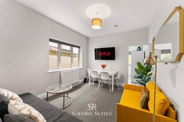 Holiday Rental for 8 People in Portsmouth, South East England, Photo 3