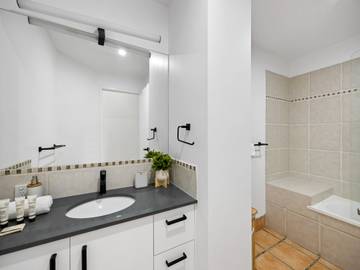 Holiday Apartment for 4 People in Noosa Shire, Photo 3