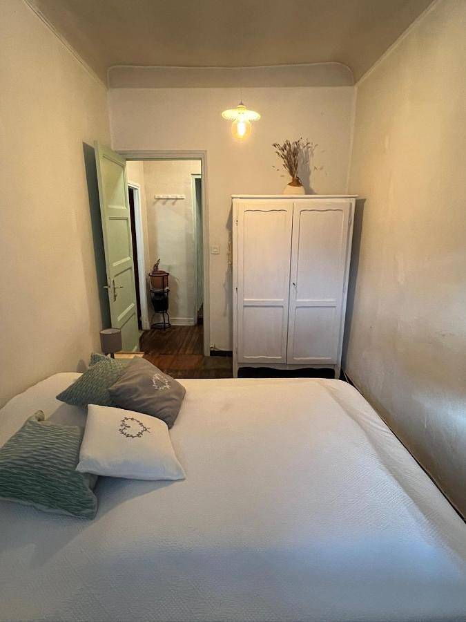 Gîte pour 4 personnes, avec vue et jardin à Mont-Dauphin - 2