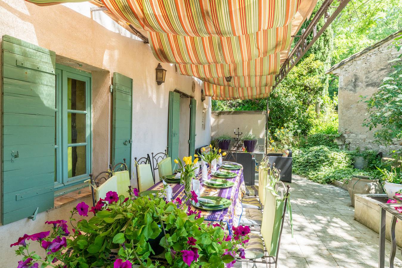Villa 'La Tuilerie' avec piscine partagée, Wi-Fi et climatisation in Saint-Rémy-de-Provence, Région d'Arles