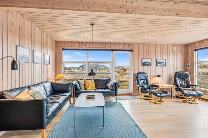 Gemütliches Ferienhaus mit Sauna – 2 Hunde Willkommen in Hvide Sande, Holmsland Klit