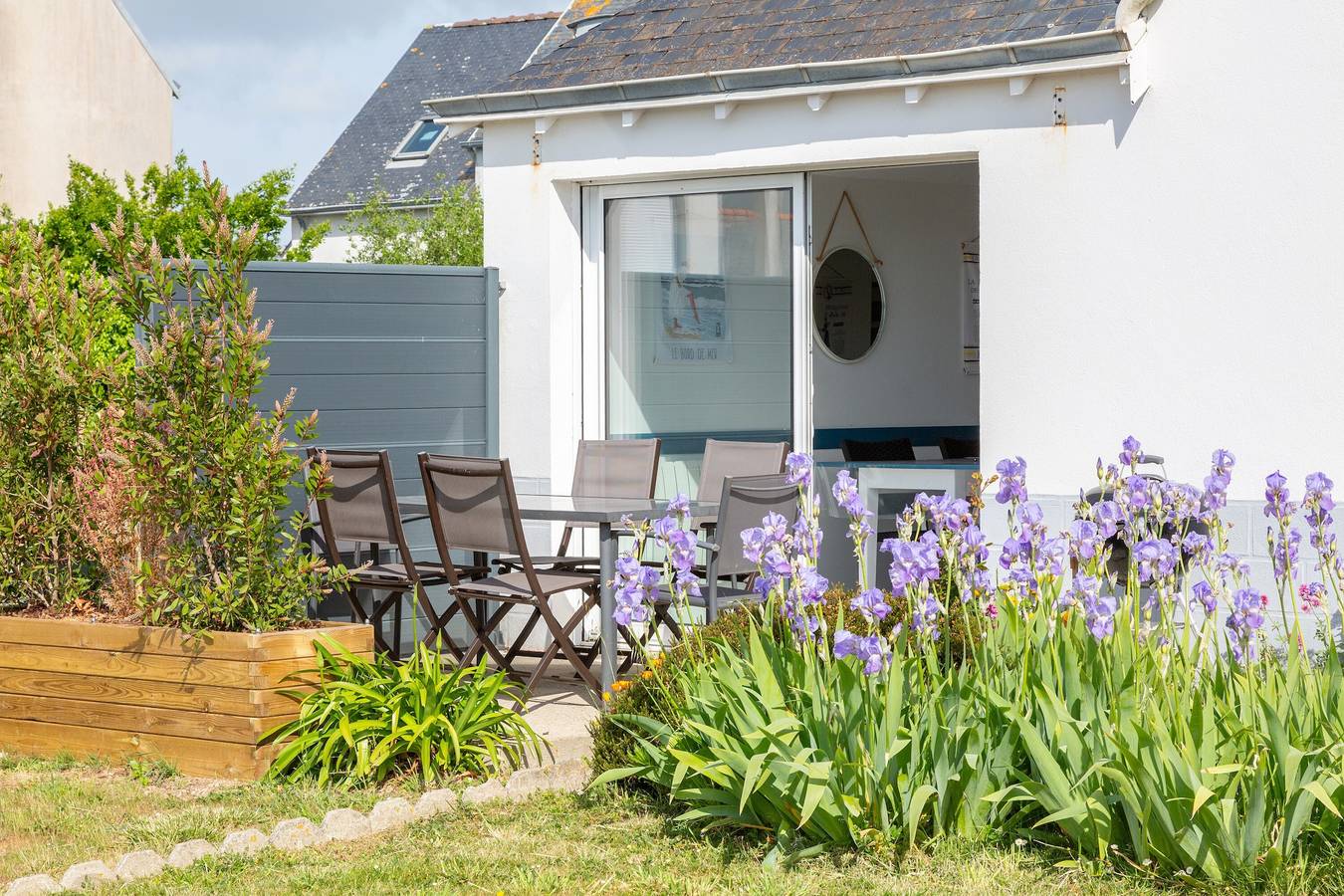 Maison de vacances « L'escale bleue » avec terrasse partagée, jardin privé et Wi-Fi in Guilvinec, Côte de Cornouaille