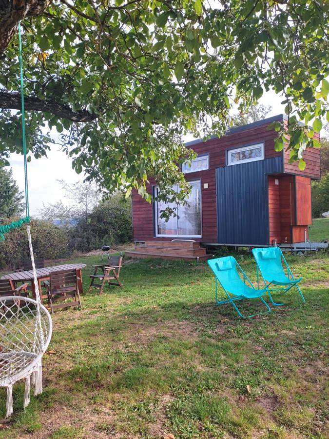 Gîte pour 4 personnes, avec jardin et vue à Panissières