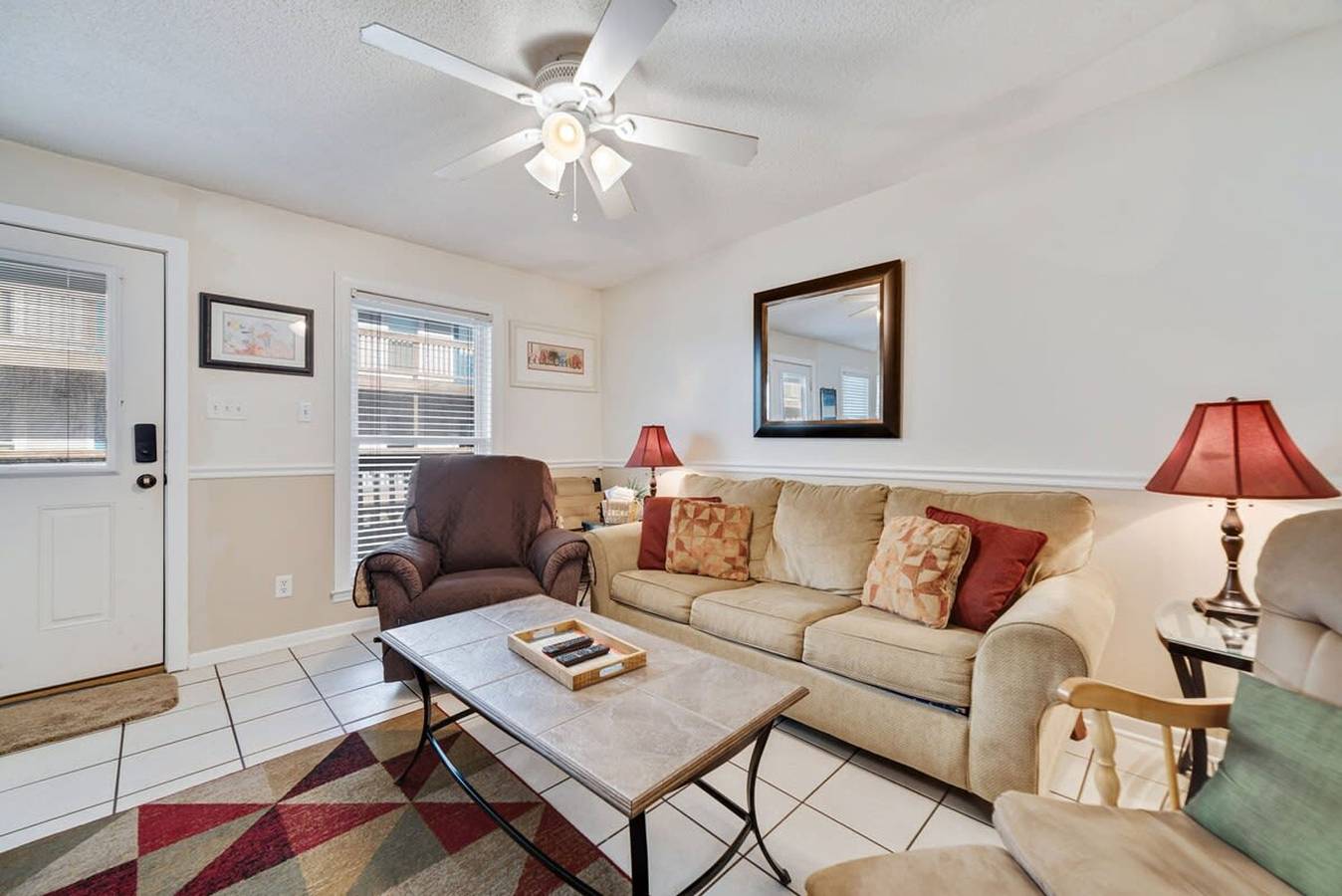 Entire apartment, The Beach Front 601- Affordable Beachfront 2 bedrooms 1 5 baths sleeps 6 in Gulf Shores, Mobile Bay