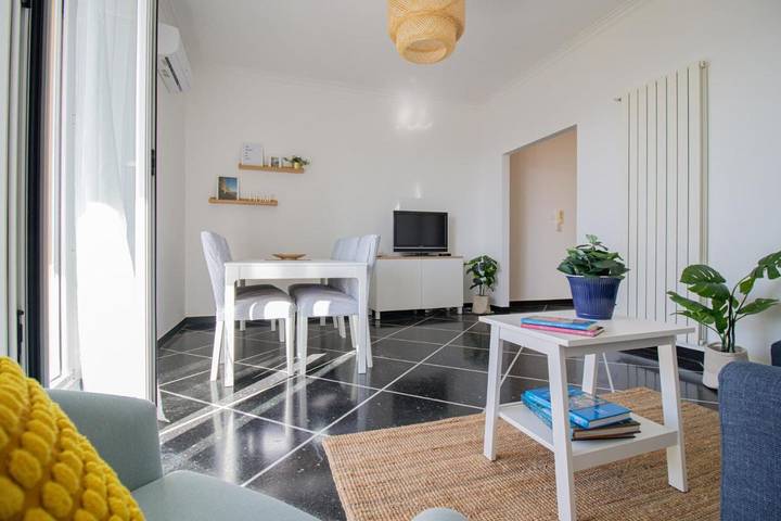 Ferienwohnung für 6 Personen, mit Balkon und Ausblick in Cavi Di Lavagna