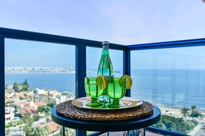 Apartment for 5 people, with balcony and pool as well as garden in Mar Azul Torrevieja