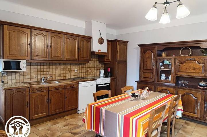 Gîte pour 5 personnes, avec jardin à Castelnau-Montratier - 4