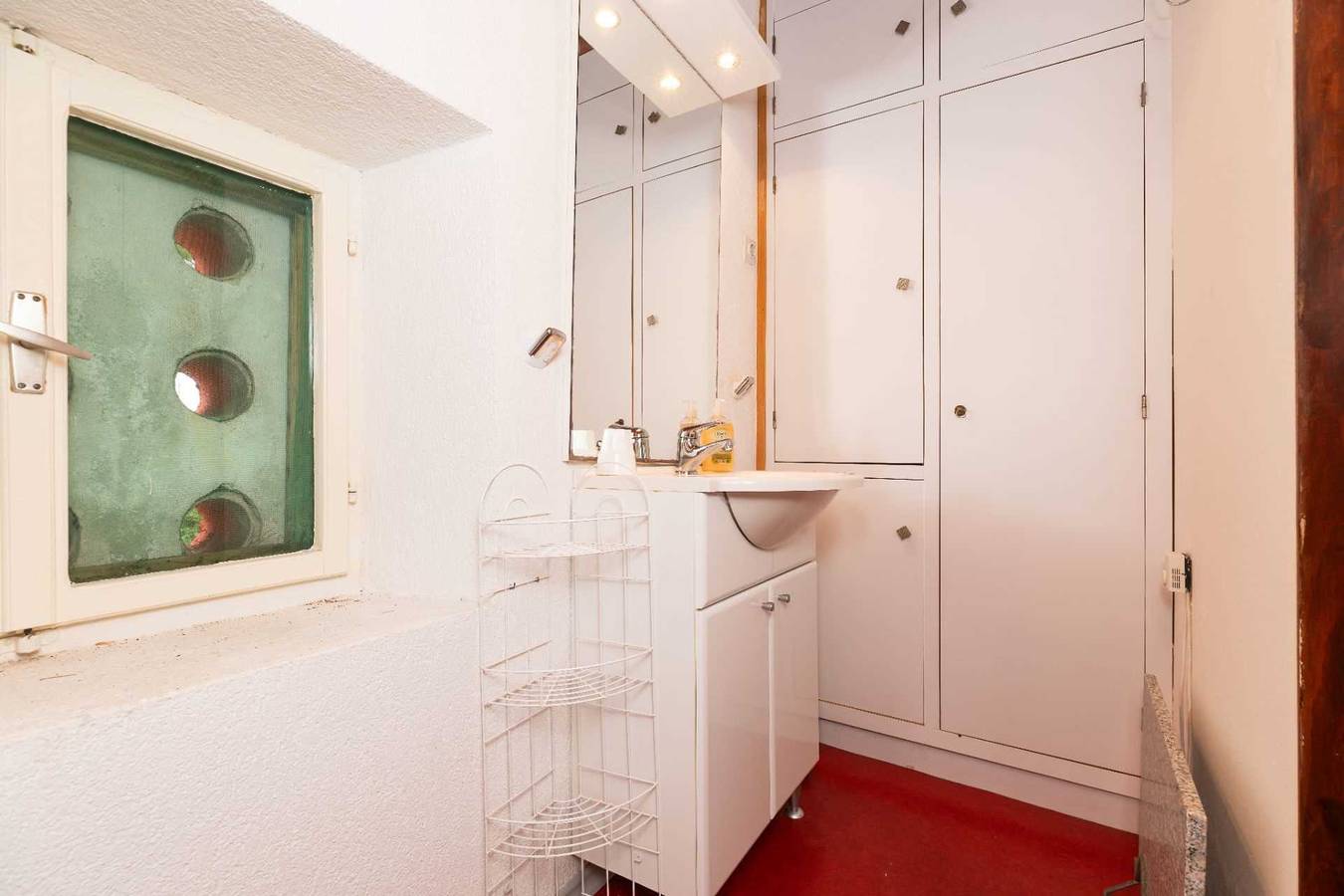 Charmantes Gästehaus mit 3 Schlafzimmern für 8 Pax in Veli Losinj, Kvarner Inseln