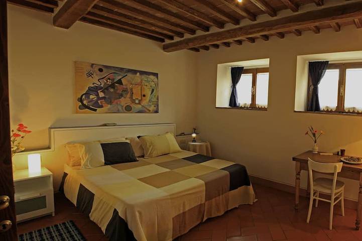 Gîte pour 4 personnes, avec jardin ainsi que jacuzzi et terrasse à Campiglia d'Orcia - 2