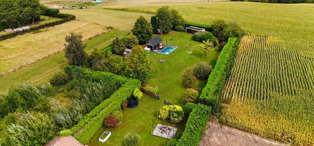 Gîte pour 4 personnes, avec jacuzzi et jardin ainsi que sauna et piscine à Braine-l'Alleud - 3