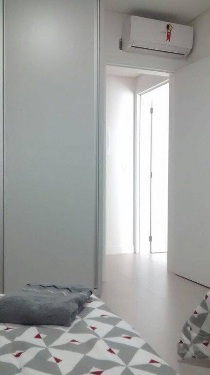 Casas e apartamentos de temporada para 5 pessoas, com balcão em Ingleses do Rio Vermelho