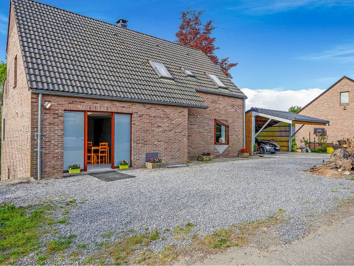 Gîte pour 4 personnes, avec Terrasse à Aywaille