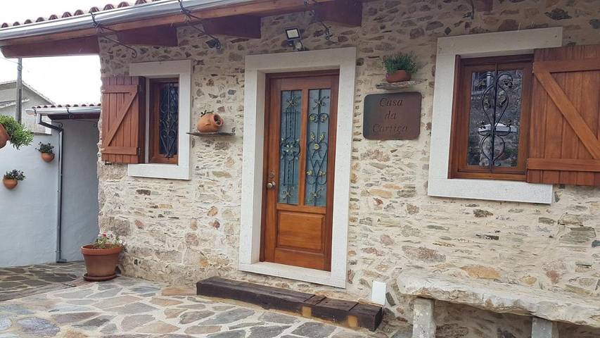 Location de vacances pour 8 personnes, avec jardin ainsi que piscine et vue dans Aguda - 2