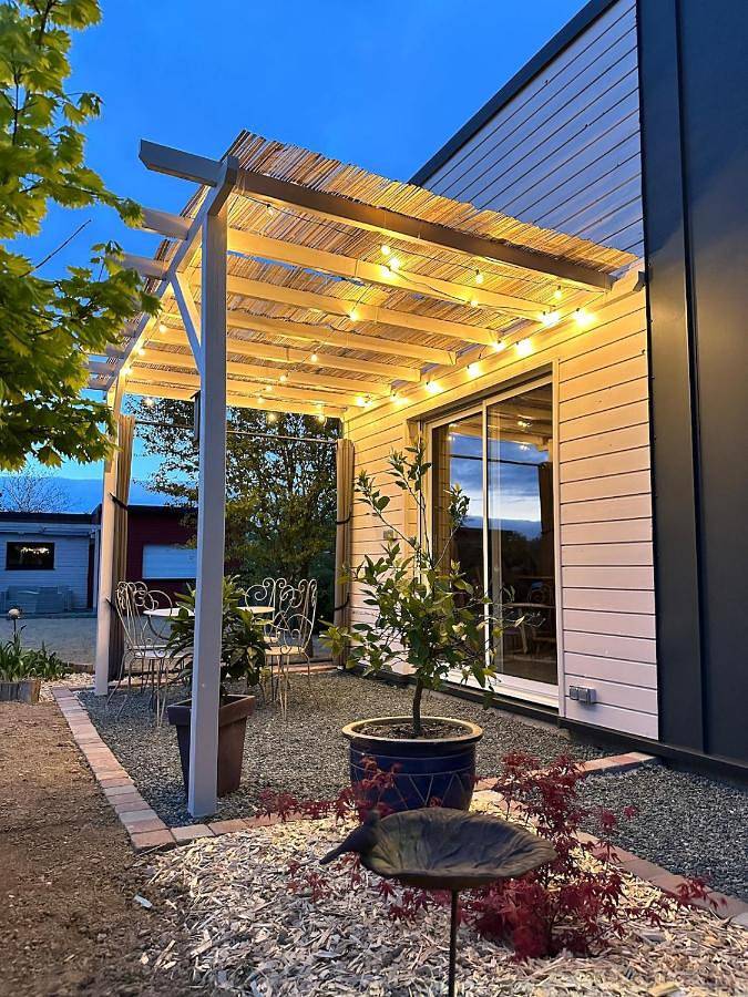 Location de vacances pour 2 personnes, avec terrasse et jardin à Plessé - 4