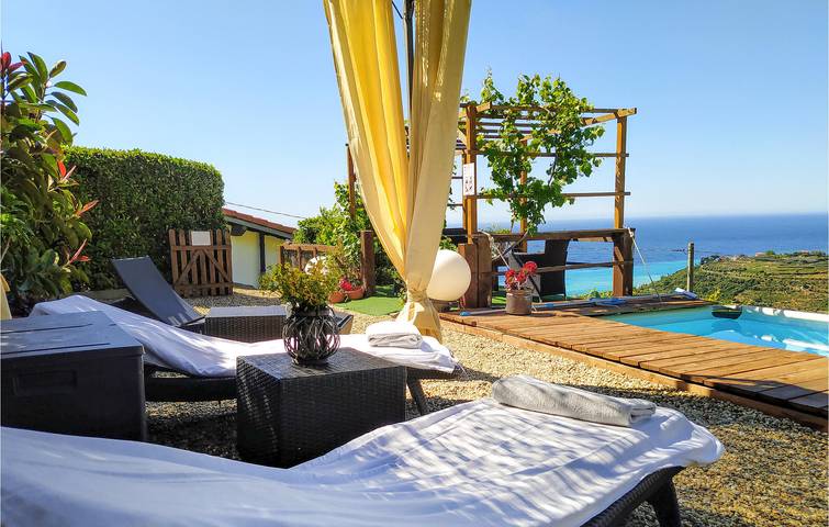 Ferienhaus für 4 Personen, mit Pool und Terrasse, mit Haustier in Bordighera - 2