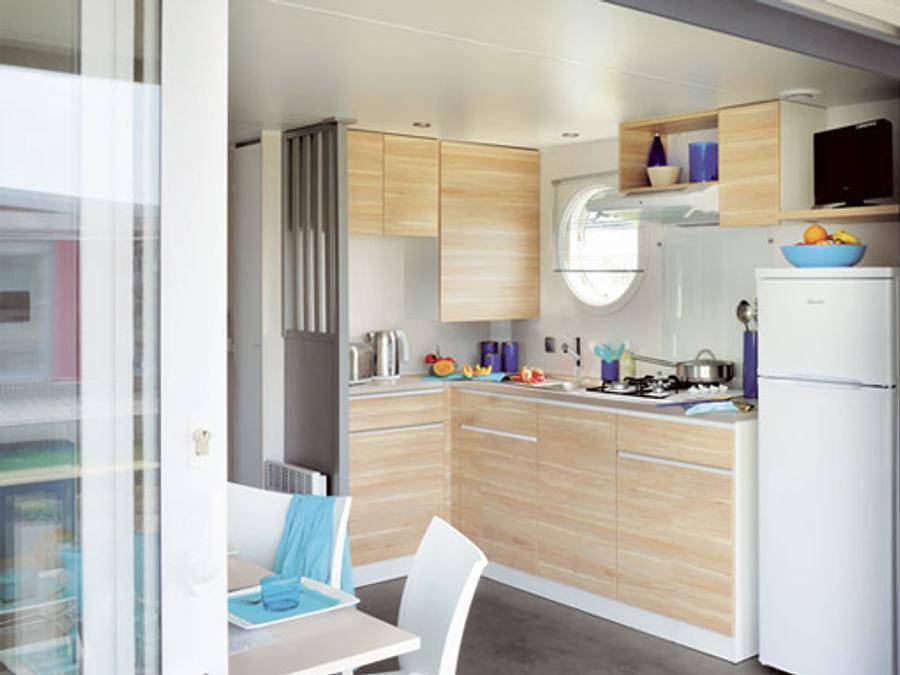 Camping Méditerranée Plage - Mobilheim 6 personen - Mobilheim Classique Ti - 30m² - 2 Schlafzimmer in Portiragnes Plage, Vias