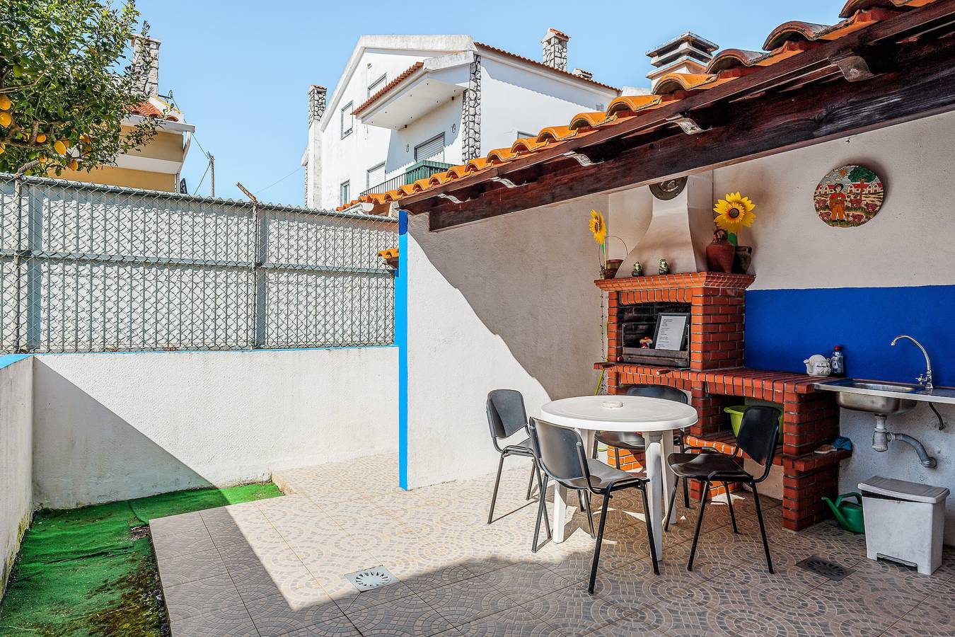 Appartement 'Alojamento Local Família Coelho' met Wi-Fi in Quinta do Conde, Halbinsel von Setúbal