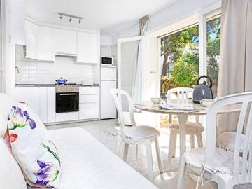 Holiday Rental for 6 People in Llafranc, Palafrugell, Photo 1