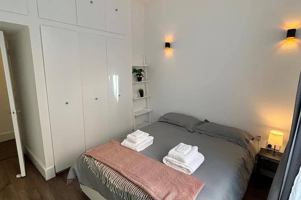 Geheel appartement, Central 2-Bed Apartment Steps from Temple Bar – Walk to Pubs & Restaurants! in Temple Bar, Dublin