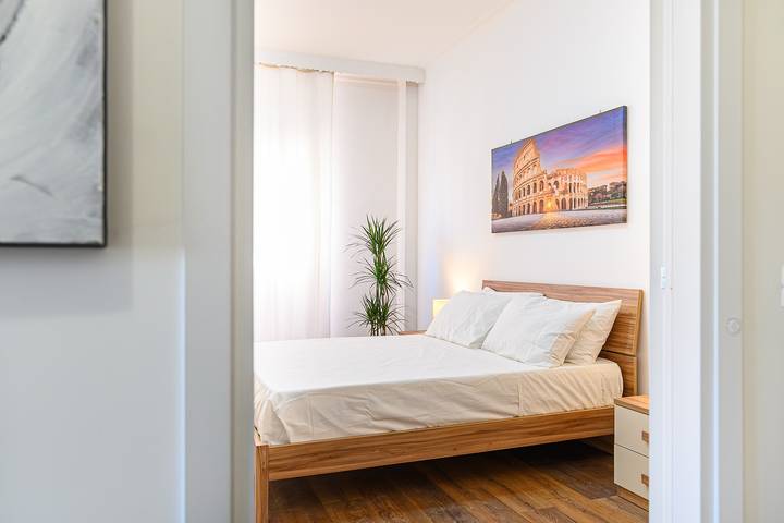 Entire apartment, Monteverde Marí House Vacation Home with Wi-Fi in Rome, Rome Province