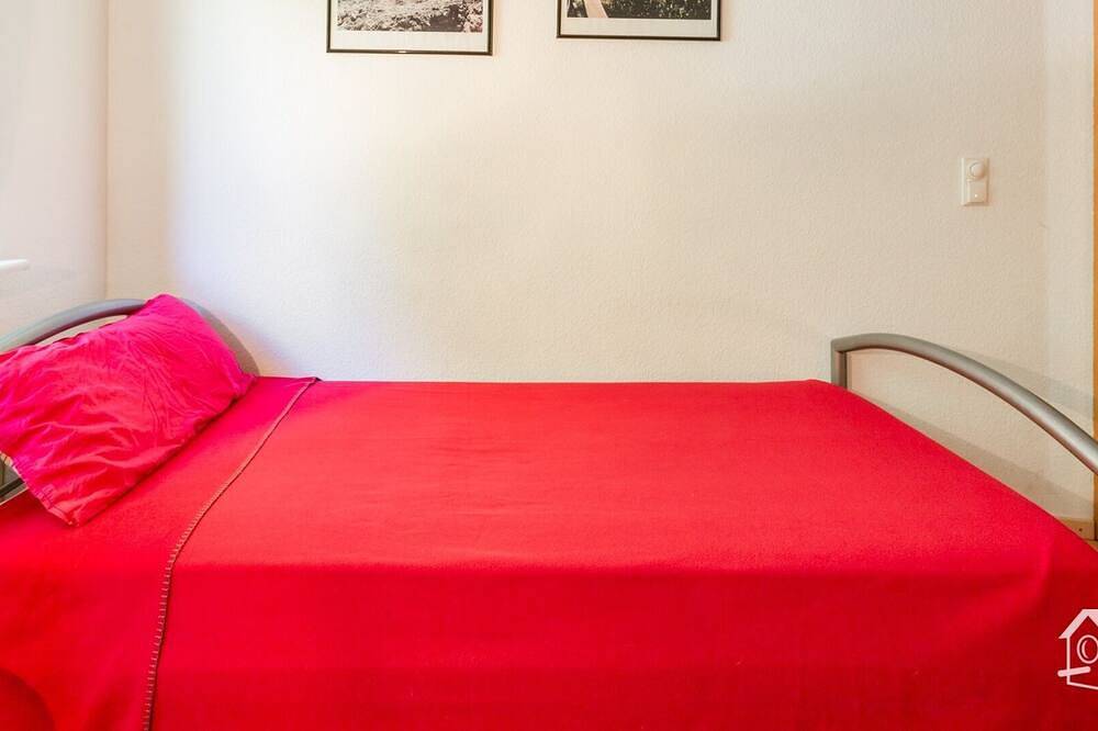 Ganze Wohnung, Only 20 minutes from the city center in Billstedt, Hamburg