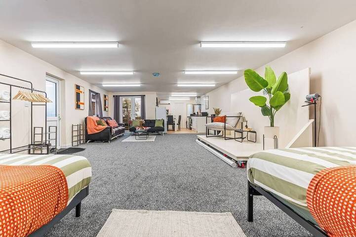#86 Smart Studio Perfect for Contractors|Coventry in Stretton on Dunsmore, Warwickshire