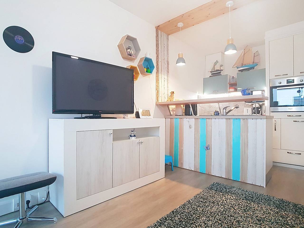 Appartement entier, Appartement cosy avec vue sur port - 4 pers. in Courseulles-sur-Mer, Région de Caen