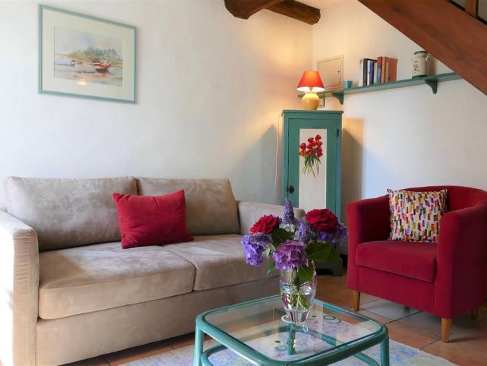 Gîte pour 2 personnes, avec jardin et terrasse, animaux acceptés à Louhossoa - 2