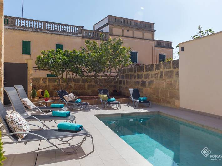 Son Siurana - Neu gebautes Stadthaus mit Pool in Ariany in Ariany, Mallorca Inselmitte
