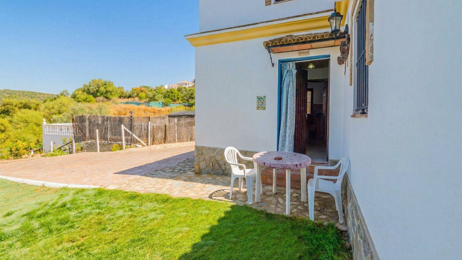 El Garrotal - El Aceite Almazara El Bosque by Ruralidays in El Bosque, Pueblos Blancos