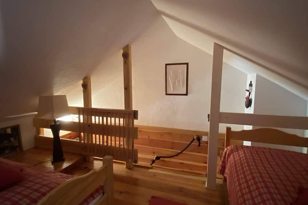 Ganze Wohnung, Casa Montana - Queyras Apartment 8 pers. Ceillac, Mountain Winter/Summer in Ceillac, Queyras