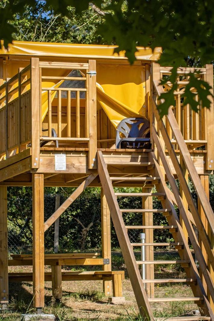 Mobil home pour 2 personnes, avec bassin pour enfant ainsi que jacuzzi et sauna à Azur - 3