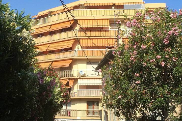 Appartement de vacances pour 4 personnes, avec piscine et balcon