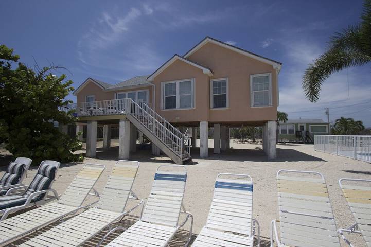Vacation rental for 8 people, with terrace in Big Pine Key
