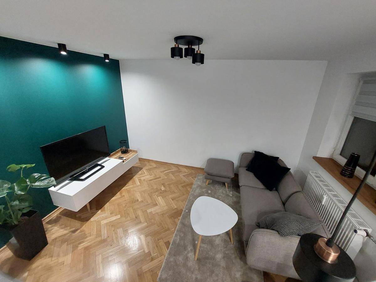 Cały apartament, Two-Bedroom Apartment in Dąbrowa Górnicza, Śląsk