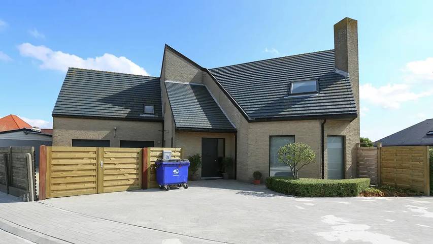 Villa für 21 Personen, mit Whirlpool und Sauna sowie Garten in Middelkerke
